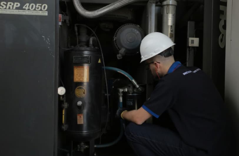 vazamento-ar-compressor-industrial